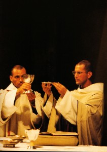 2 priest saying mass